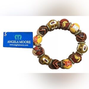 NEW!!! ANGELA MOORE HAND PAINTED BEADED BRACLET